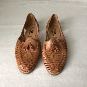 Authentic Mexican huaraches / flats